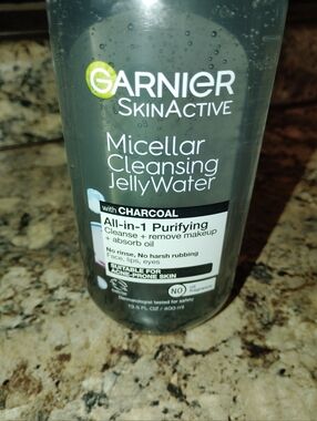 Garnier SkinActive Micellar Cleansing Jelly Water with Charcoal - Black New